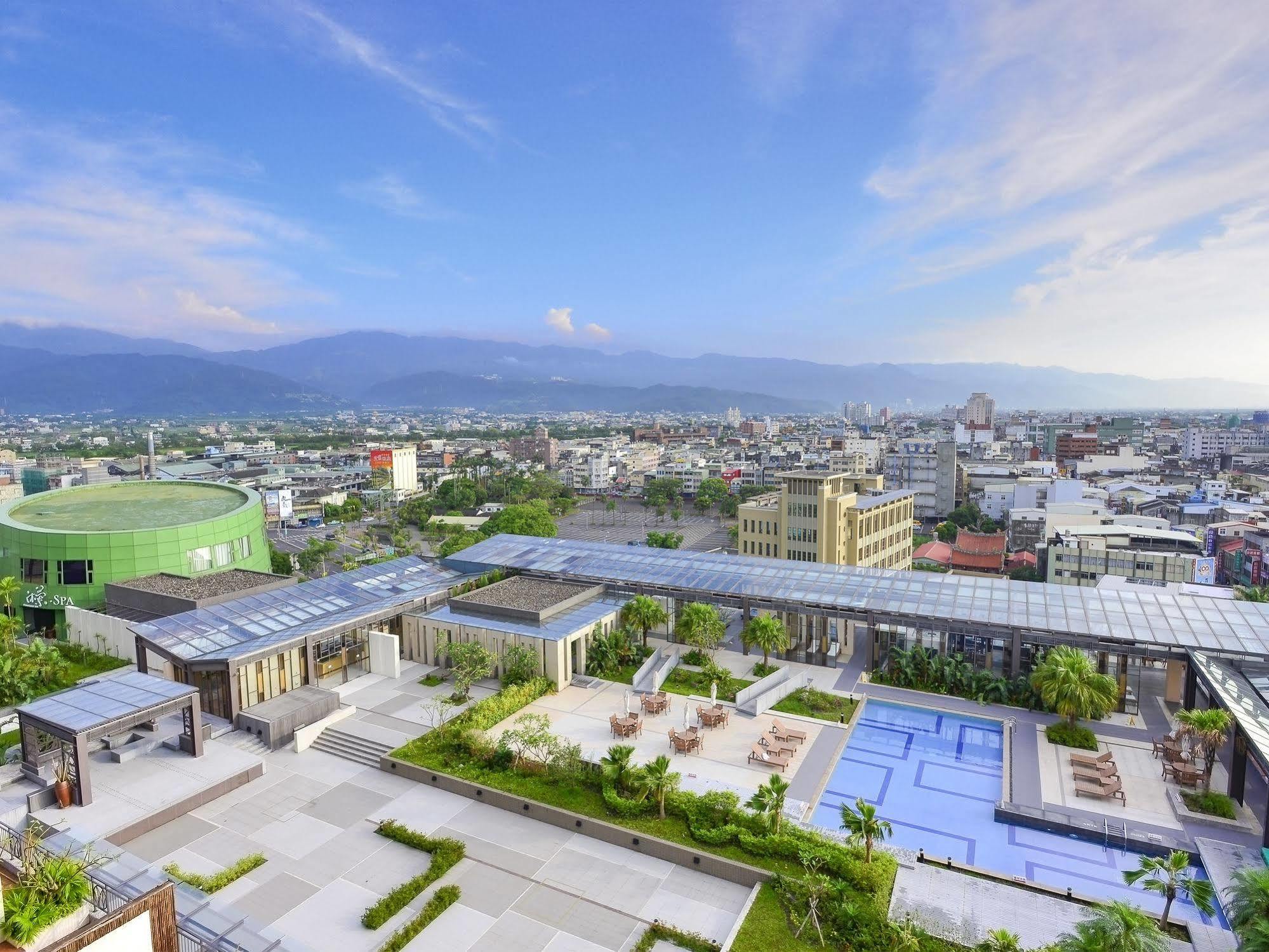 Silks Place Yilan Экстерьер фото